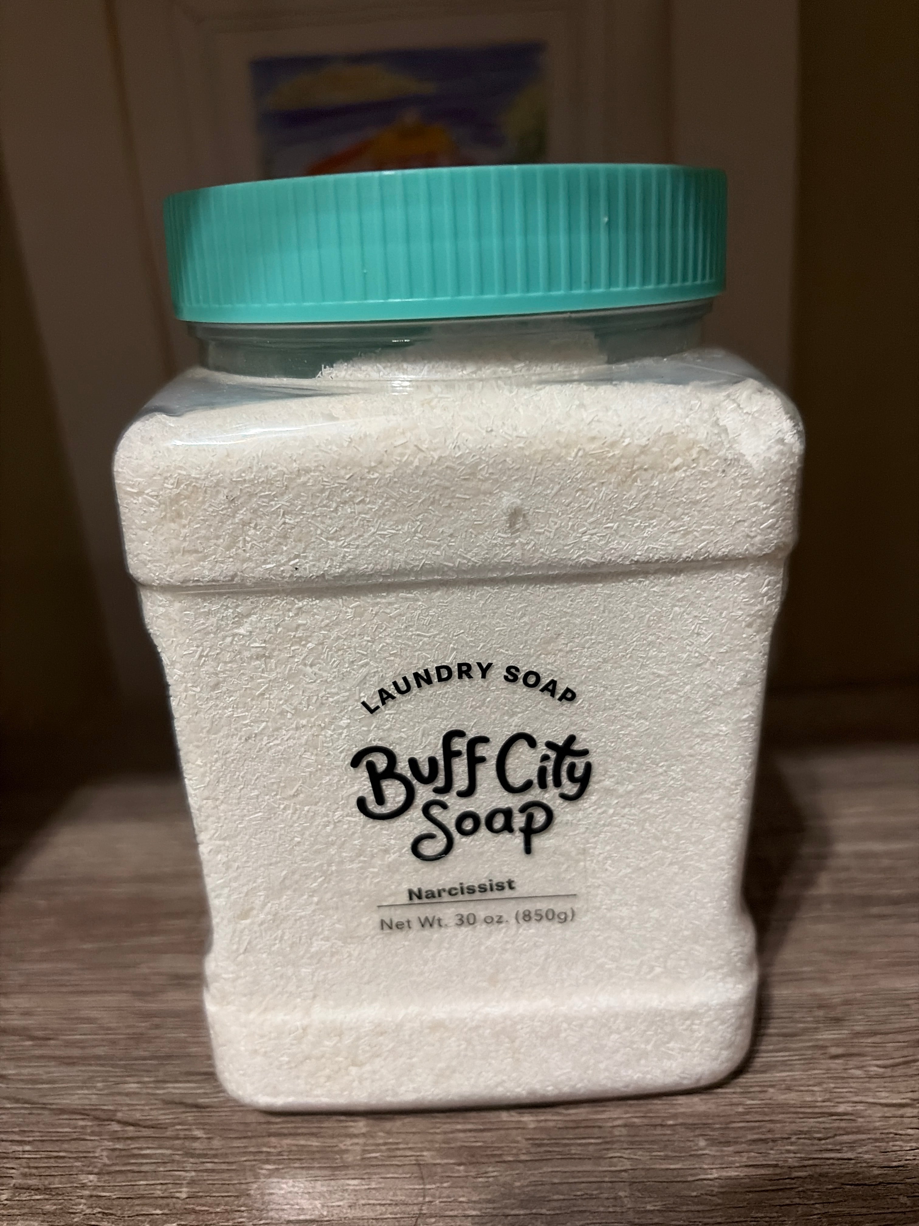Laundry detergent narcissist 30 ounces